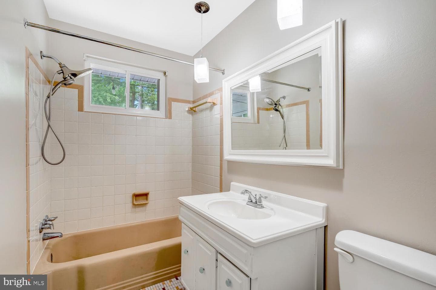 8704 Greystone Place photo 29