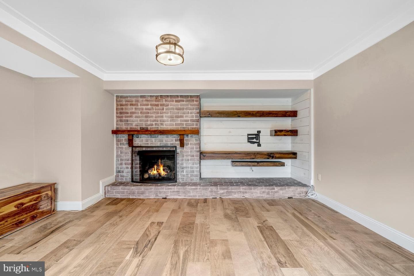 8704 Greystone Place photo 7