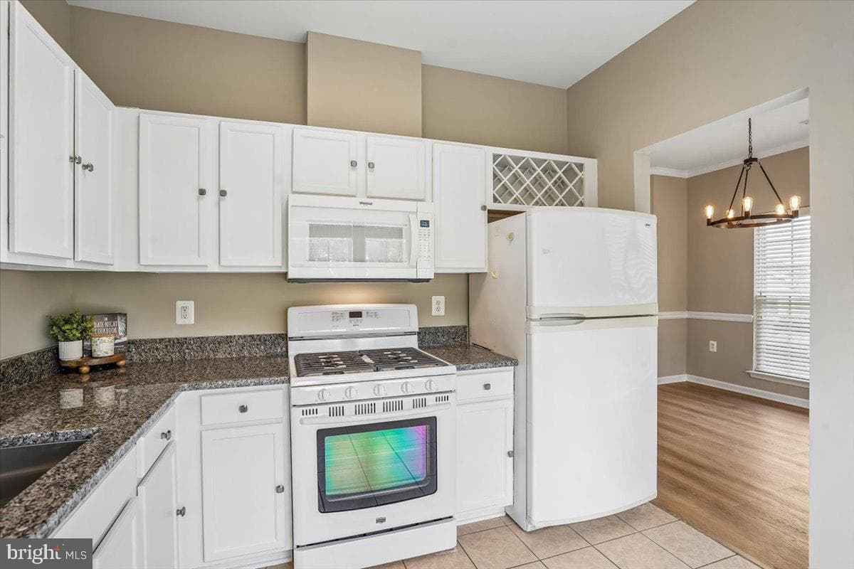 4142 Fountainside Lane #e102 photo 11