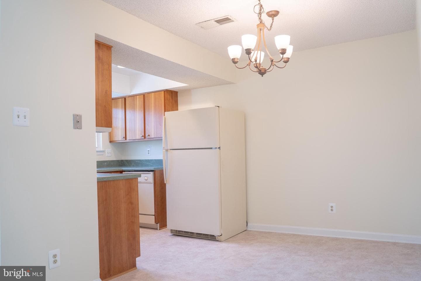 12102 Green Leaf Court #102 photo 16