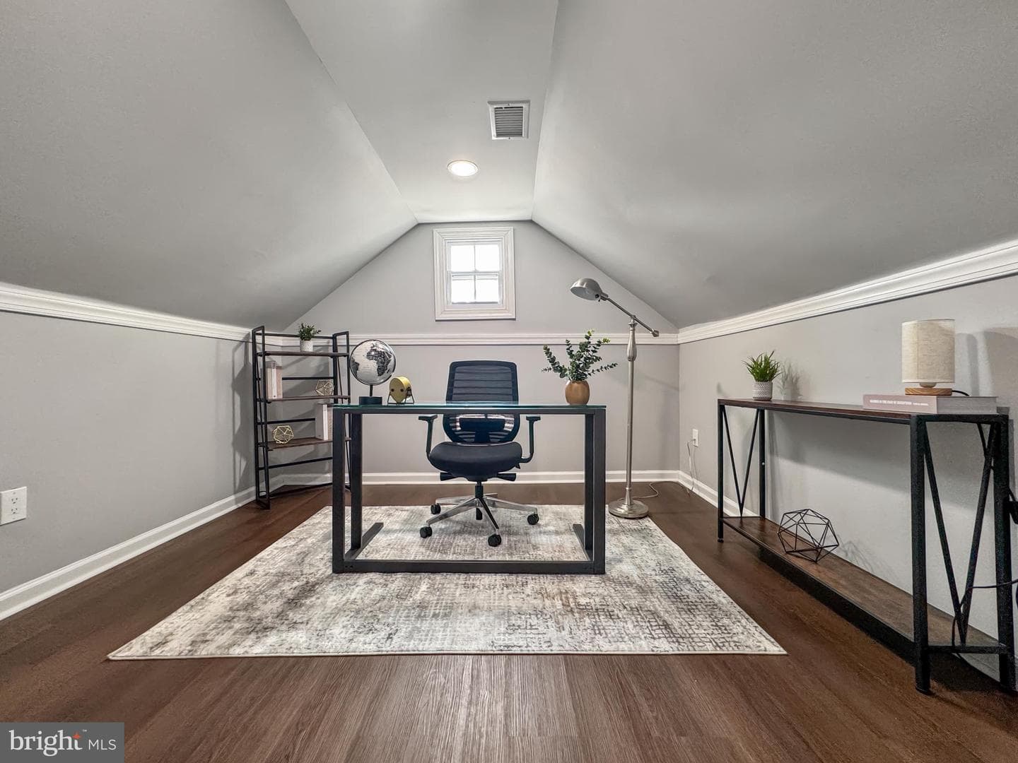 6621 Hallwood Avenue photo 37