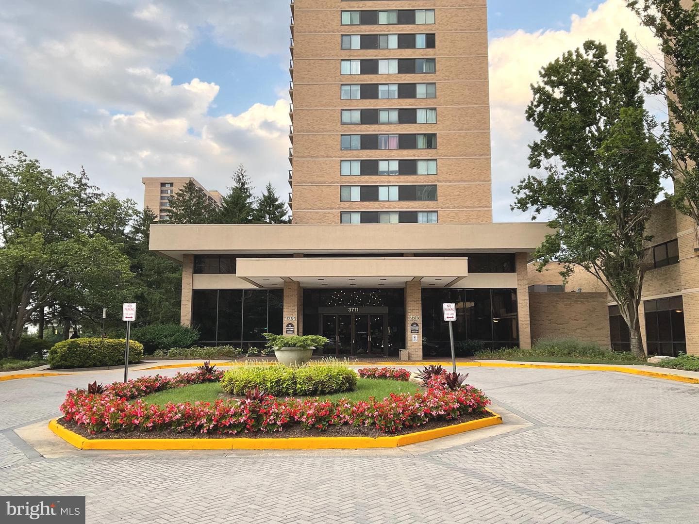 3709 S George Mason Drive #1014e, Falls Church