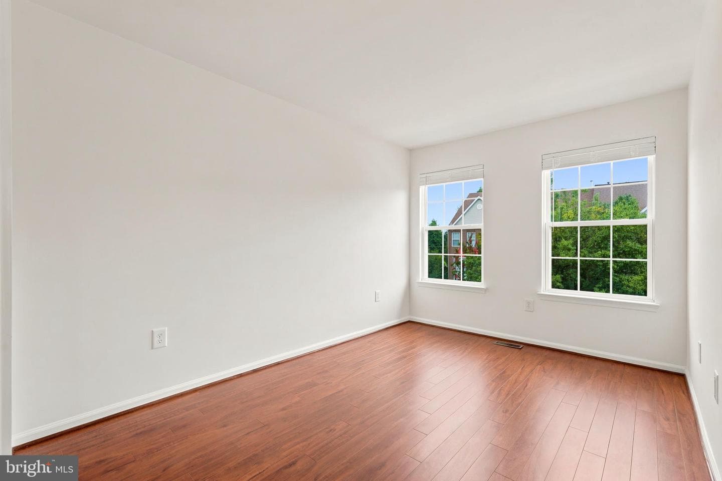14679 Seasons Drive photo 37