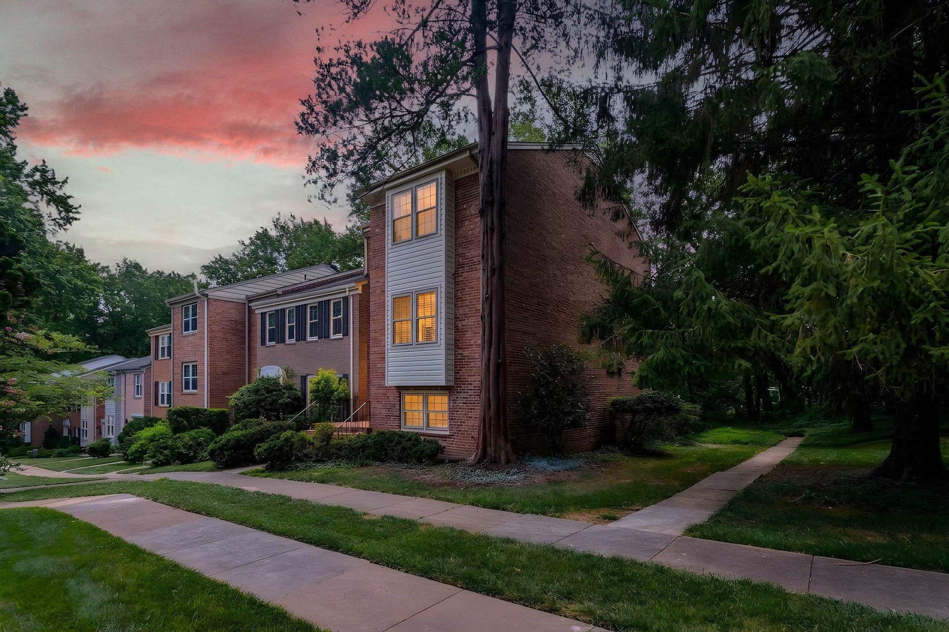 6607 Midhill Place photo 3