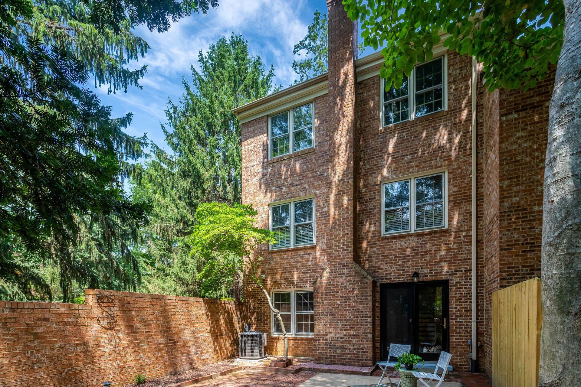 6607 Midhill Place photo 44