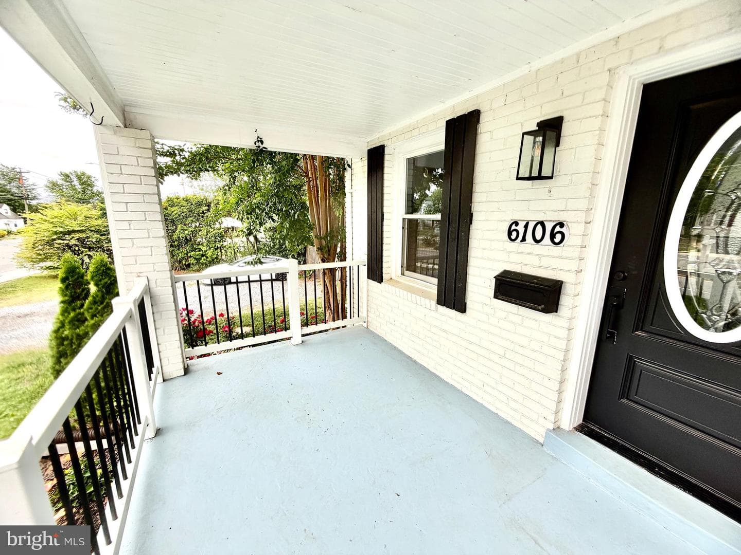 6106 N Kings Highway photo 5