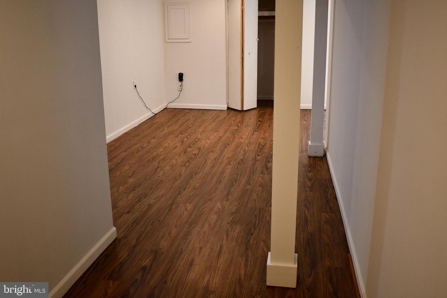 8650 Venoy Court photo 23