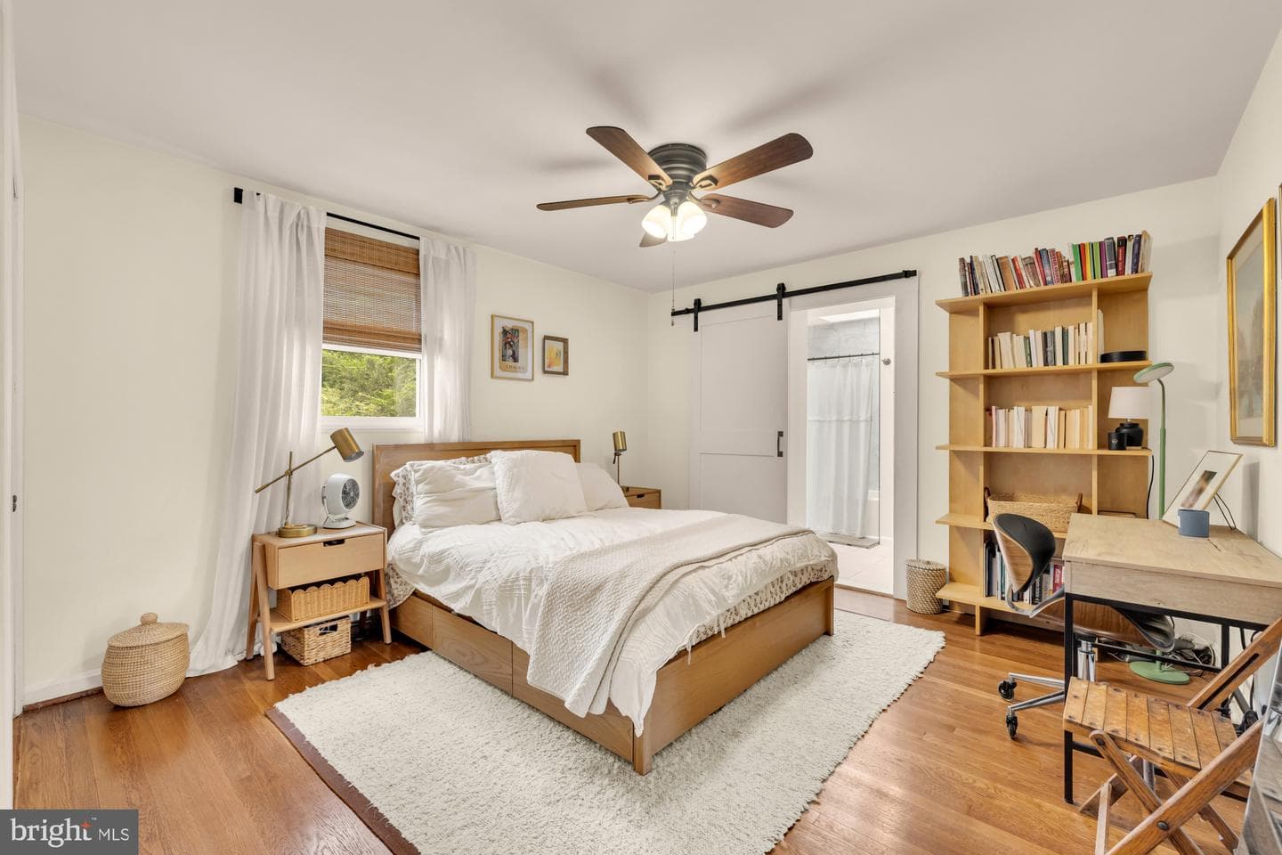 6616 Kerns Road photo 16