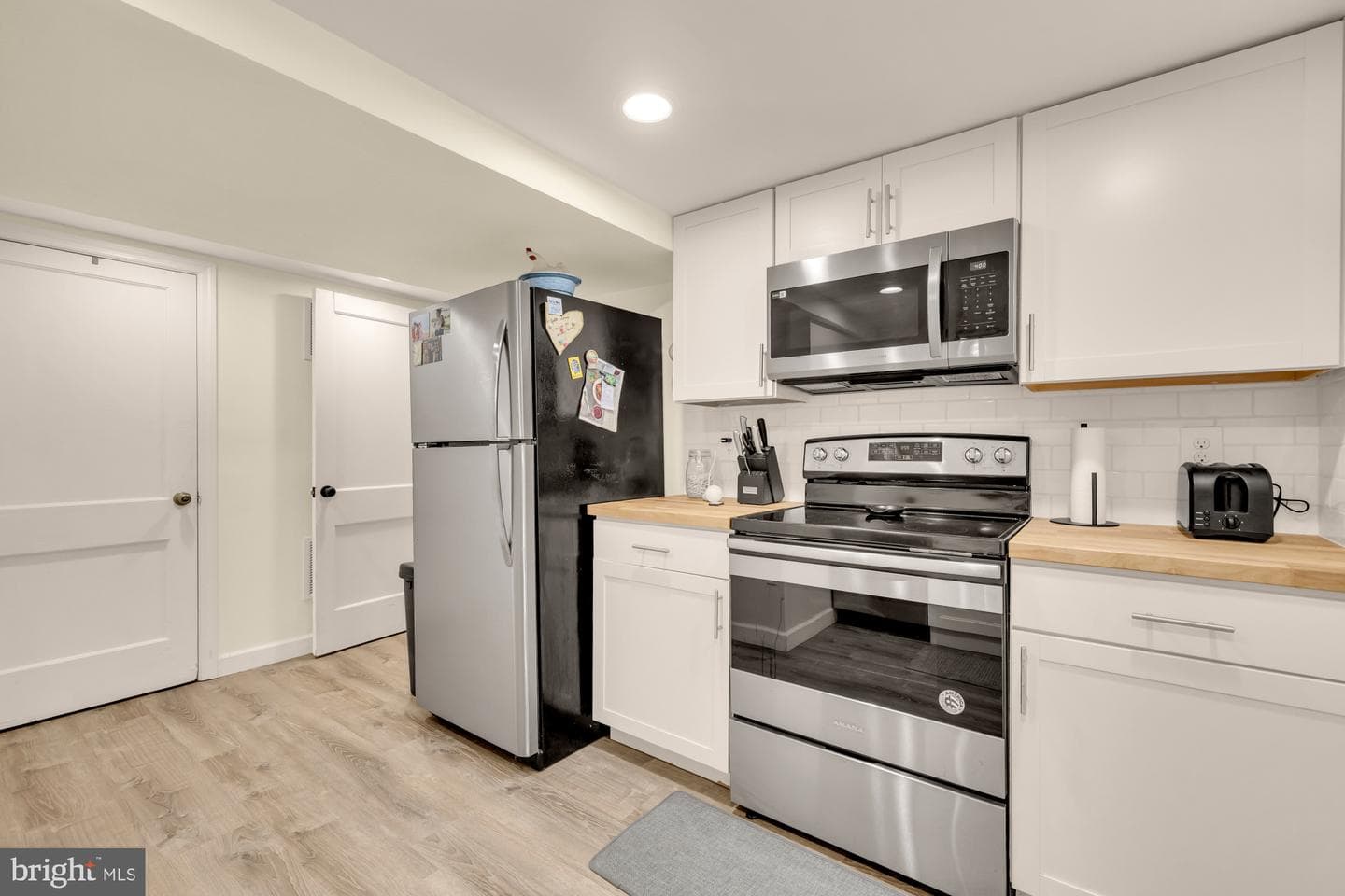 6616 Kerns Road photo 27