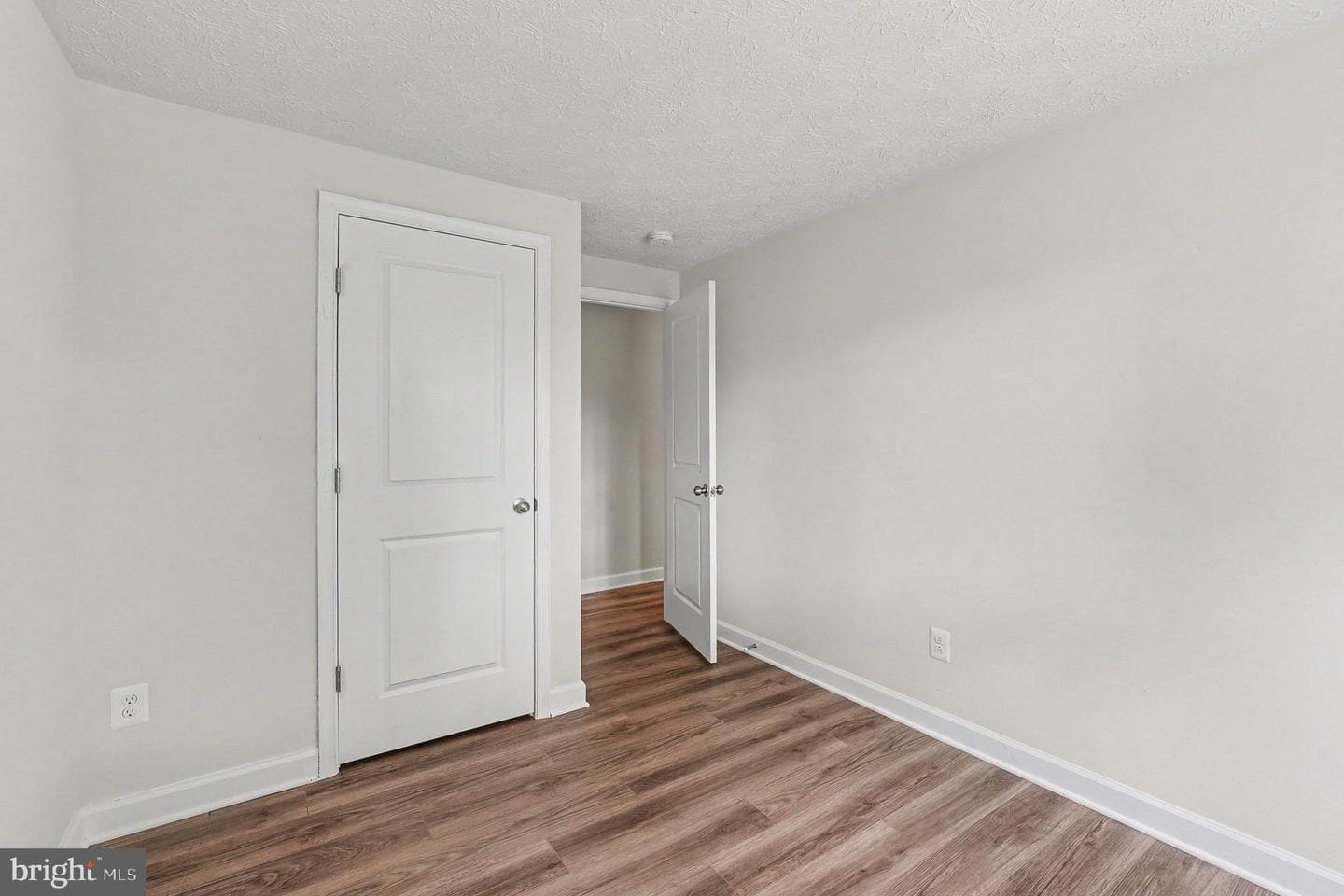 8371 Brockham Drive photo 13