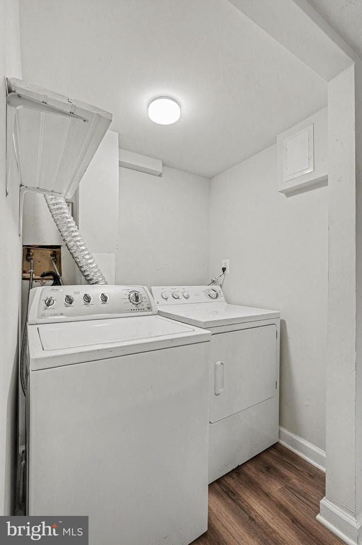 8371 Brockham Drive photo 22