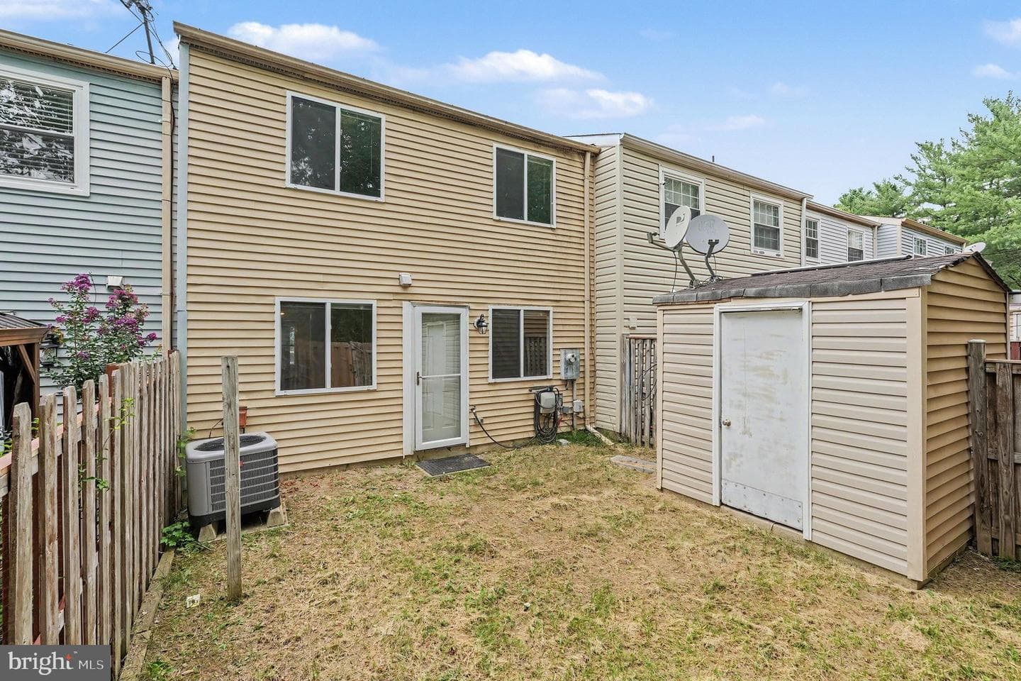 8371 Brockham Drive photo 25