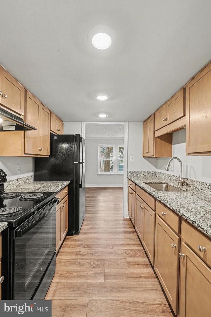 8371 Brockham Drive photo 6