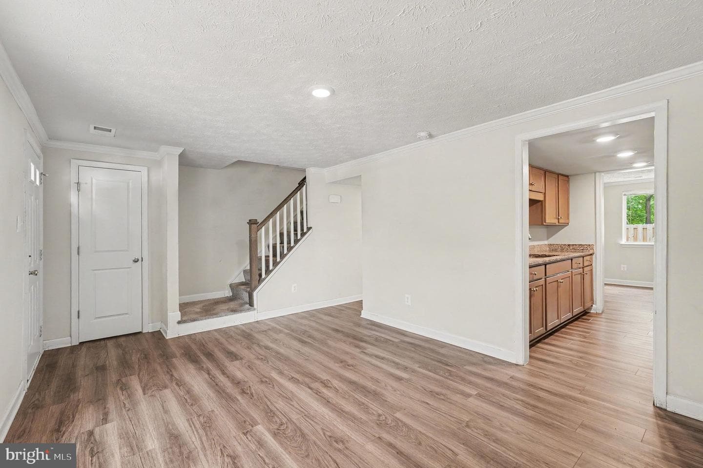8371 Brockham Drive photo 7