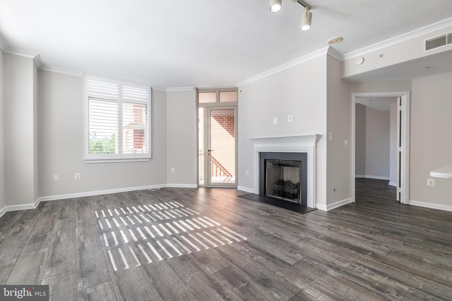 4480 Market Commons Drive #416 photo 9