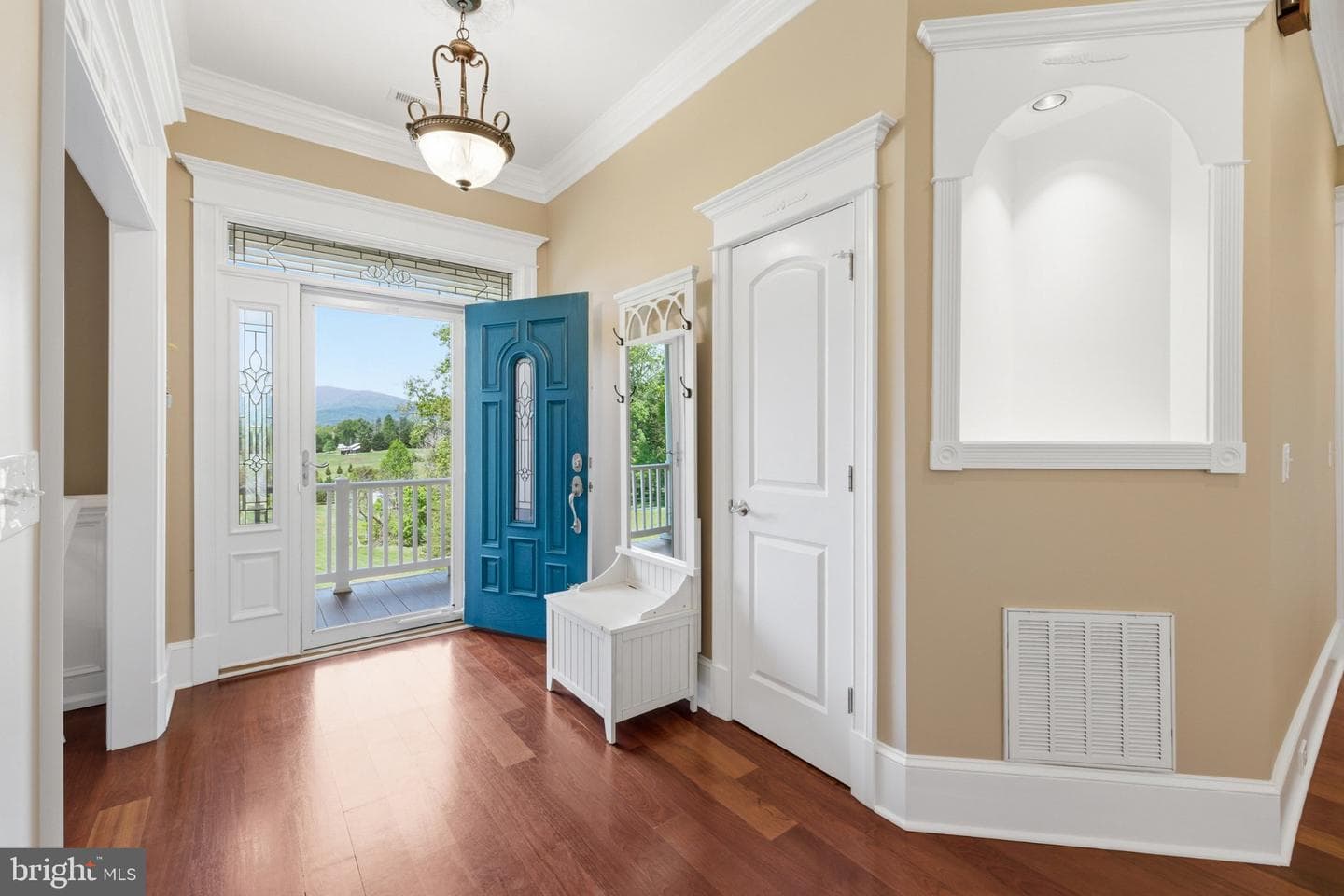246 Lawsons Farm Circle photo 7