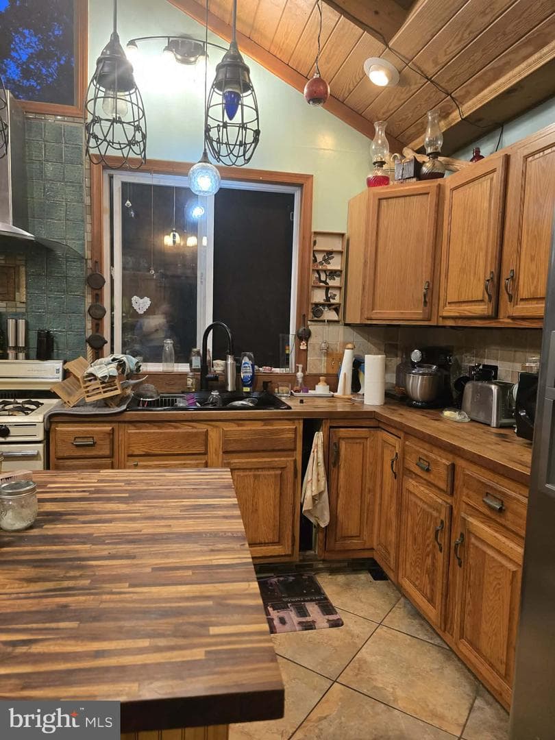 446 Spring Drive photo 6