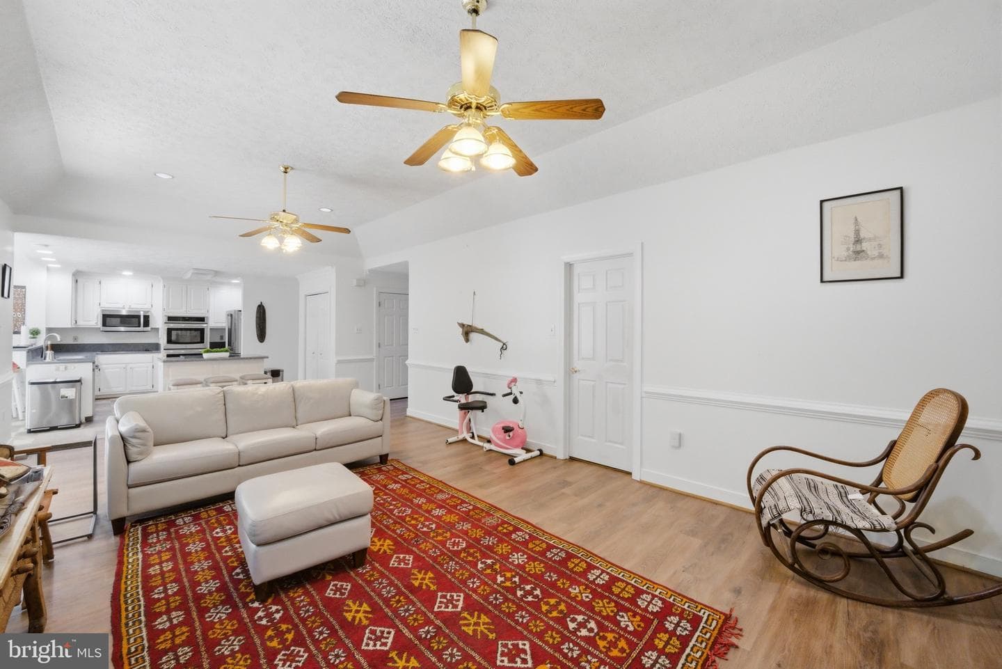 8267 Hanover Grove Boulevard photo 5