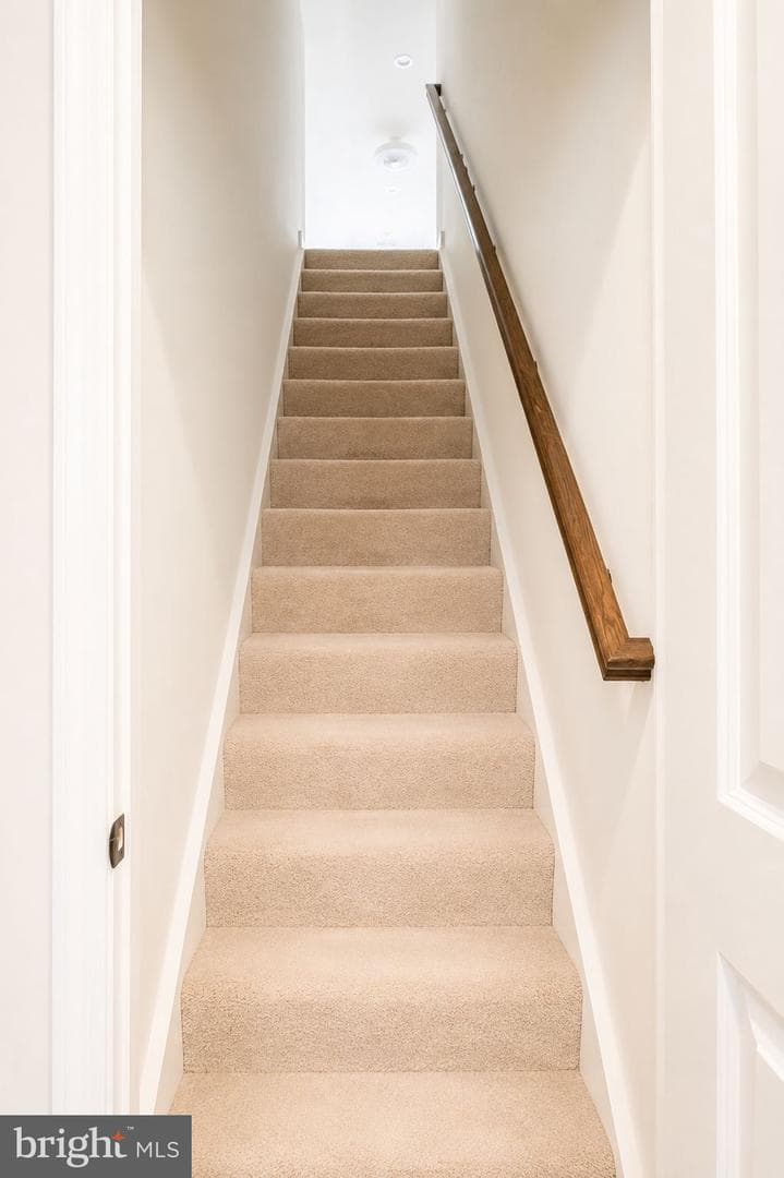 8500 Chippingford Lane photo 31
