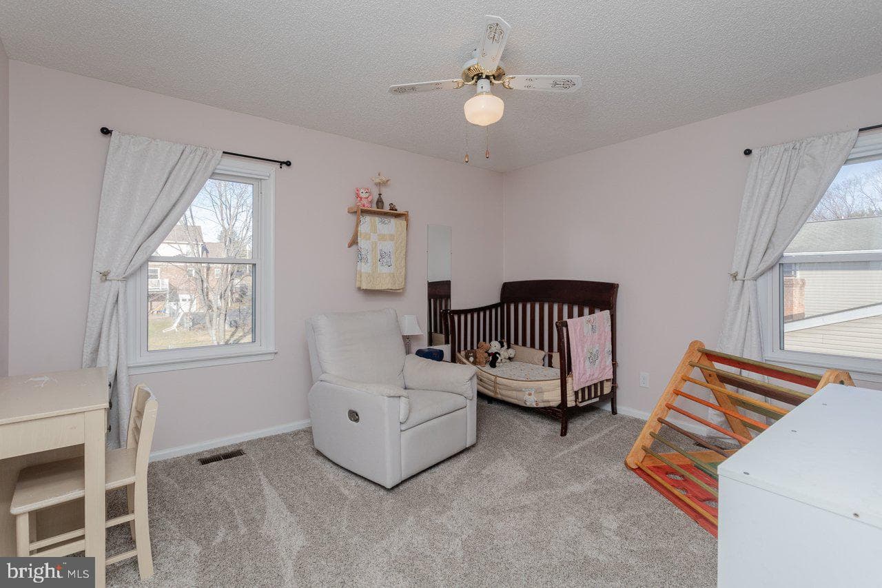 25 Emery Street photo 40