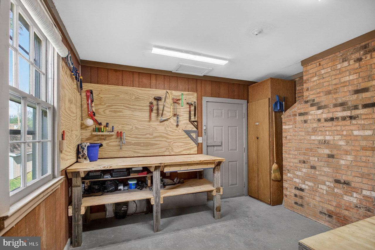 25 Emery Street photo 56