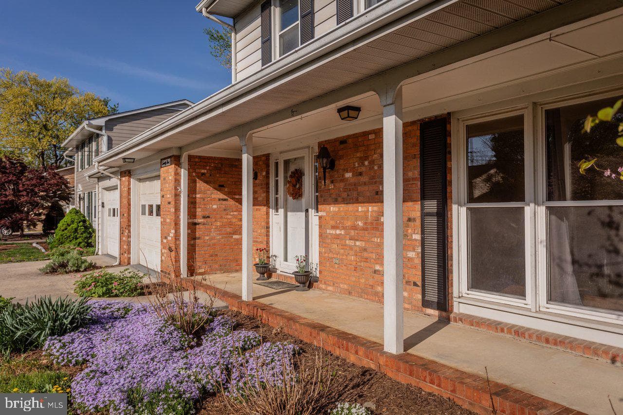 25 Emery Street photo 81