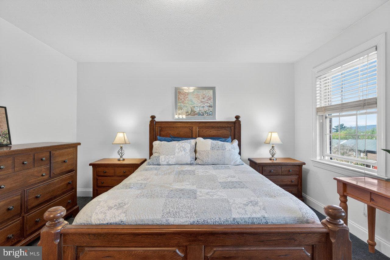 298 Emerald Drive photo 28