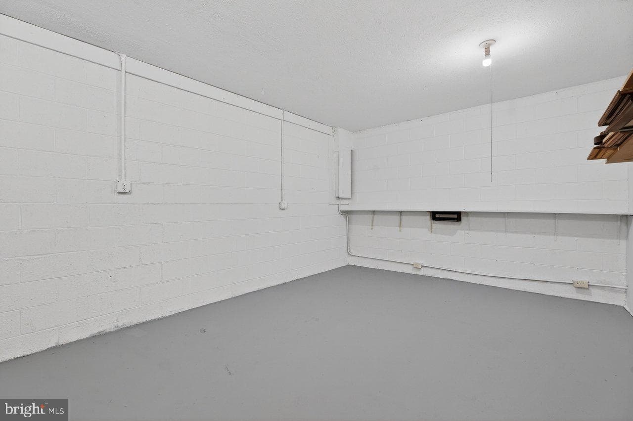 298 Emerald Drive photo 37