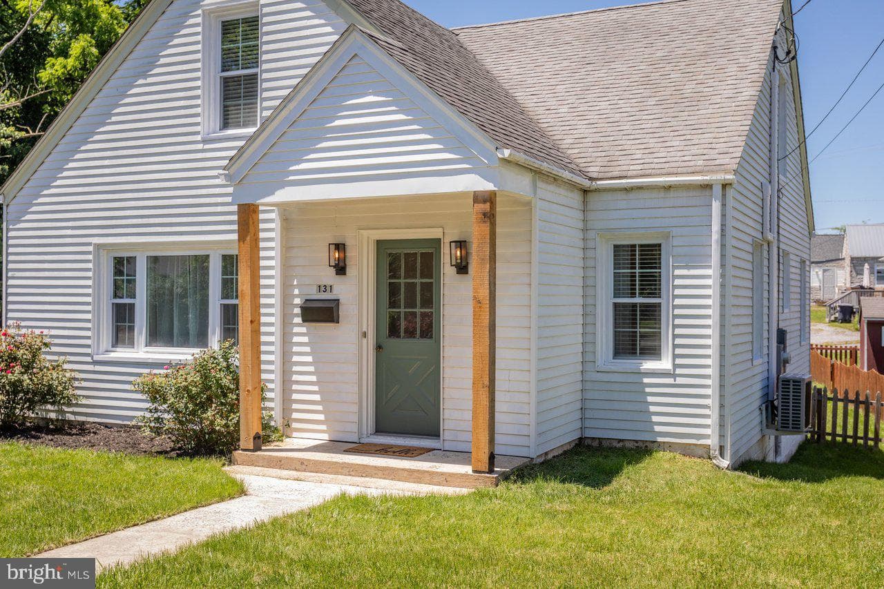 131 S Willow Street photo 38