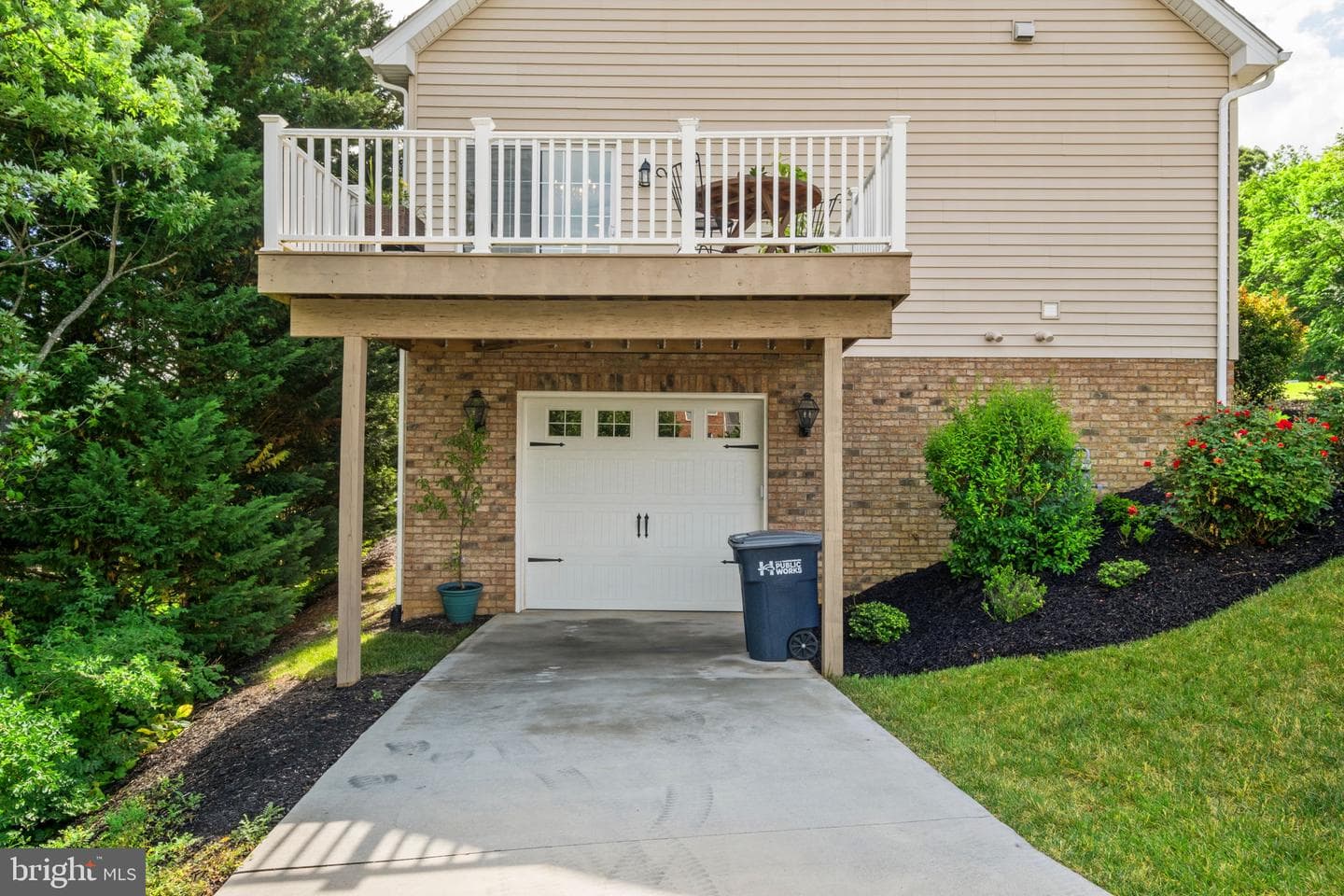 327 Blue Stone Hills Drive photo 9