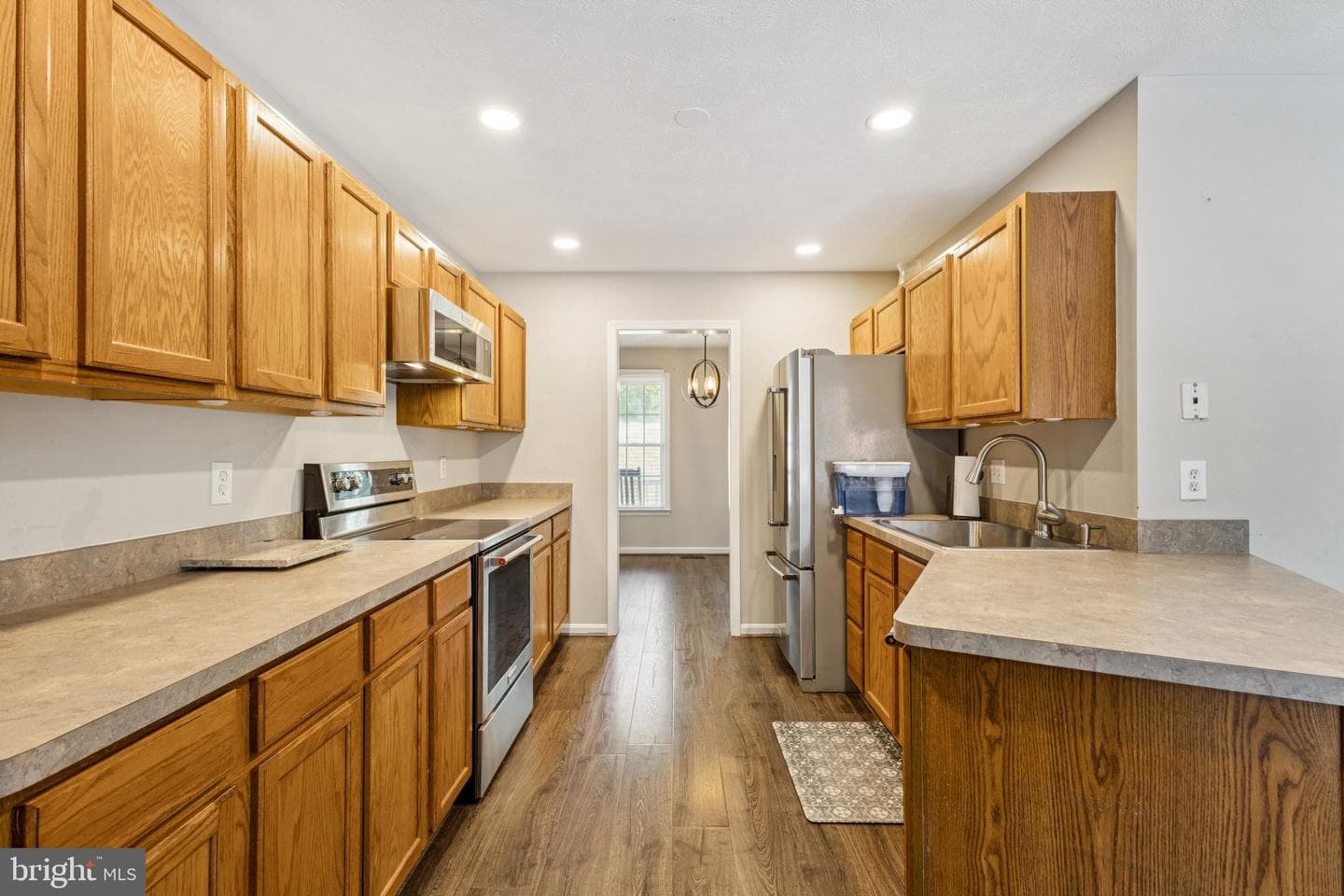 1158 Garner Drive photo 8