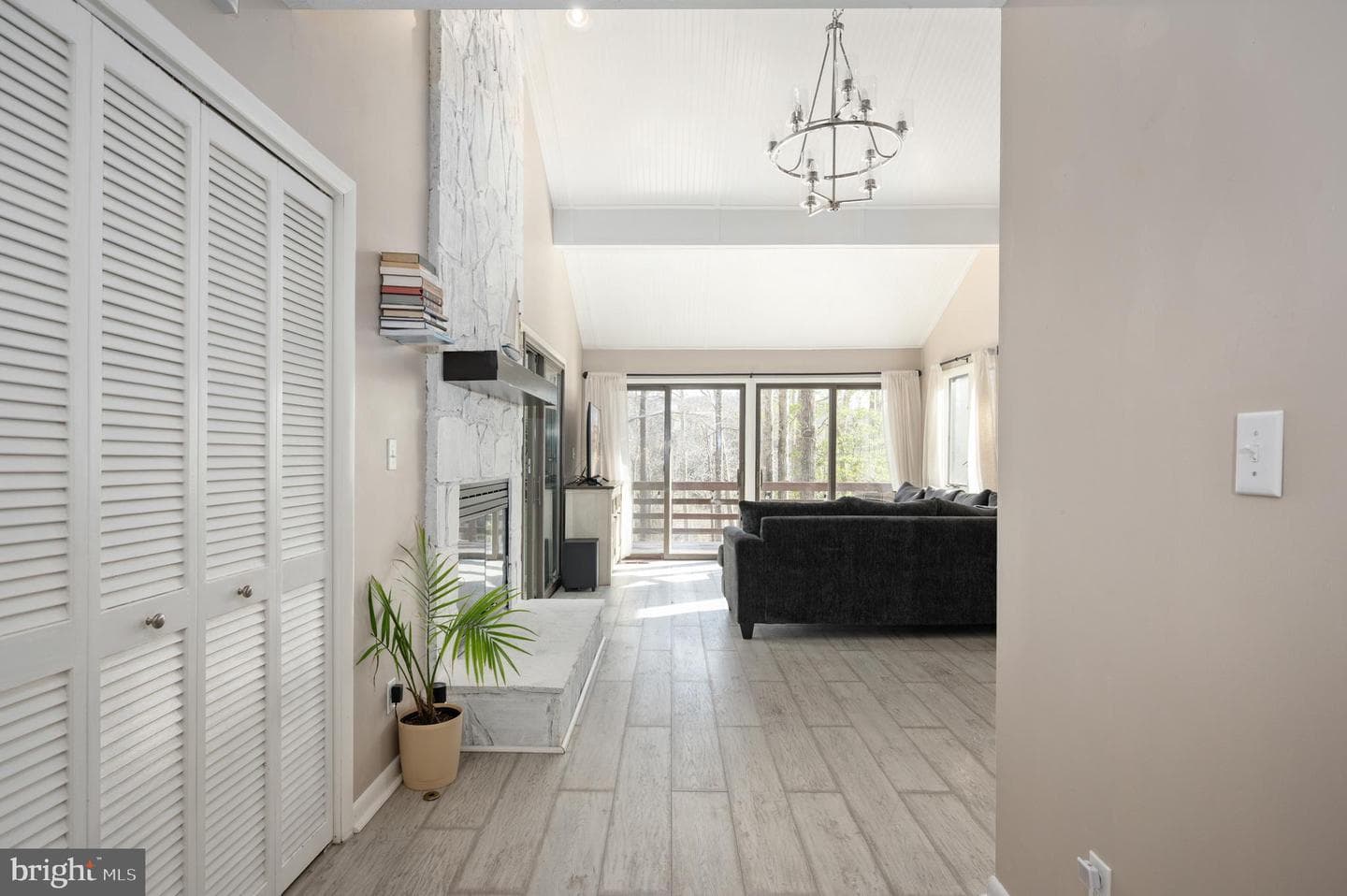 10234 Ashland Drive photo 14