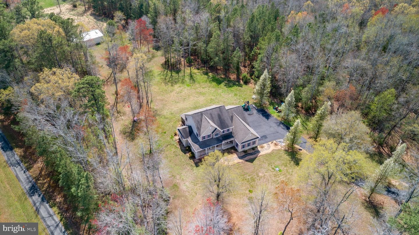8662 Sandy Beach Ln photo 18