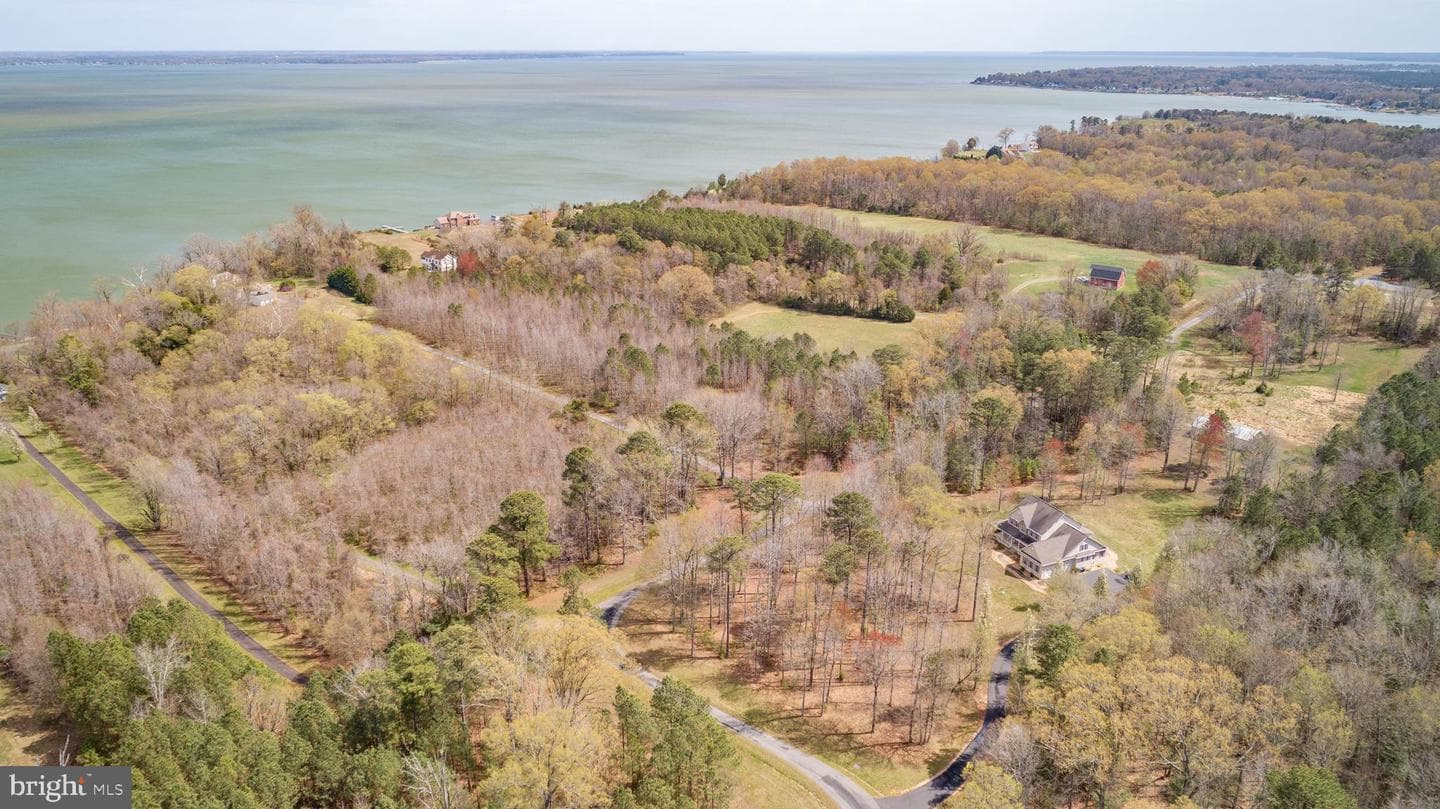 8662 Sandy Beach Ln photo 20