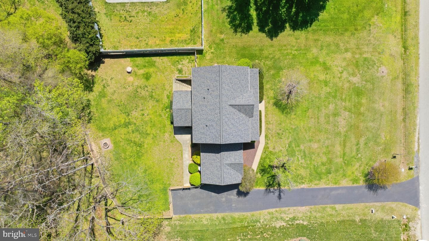 6826 Anderson Court photo 47