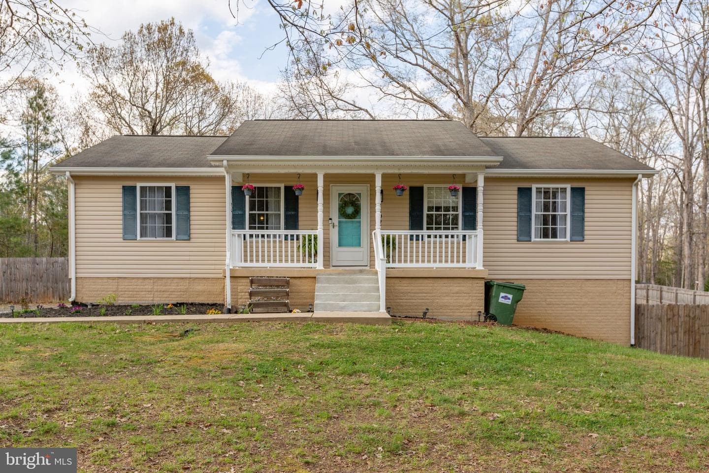 16283 Round Hill Road