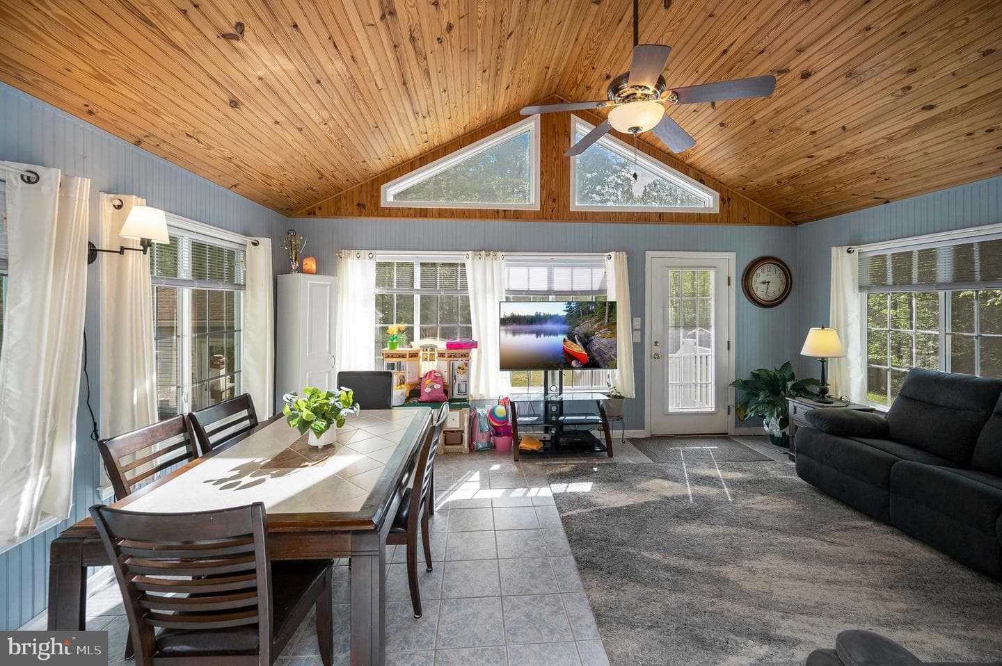8447 Clare Street photo 21