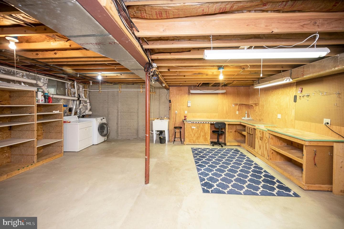 8447 Clare Street photo 37
