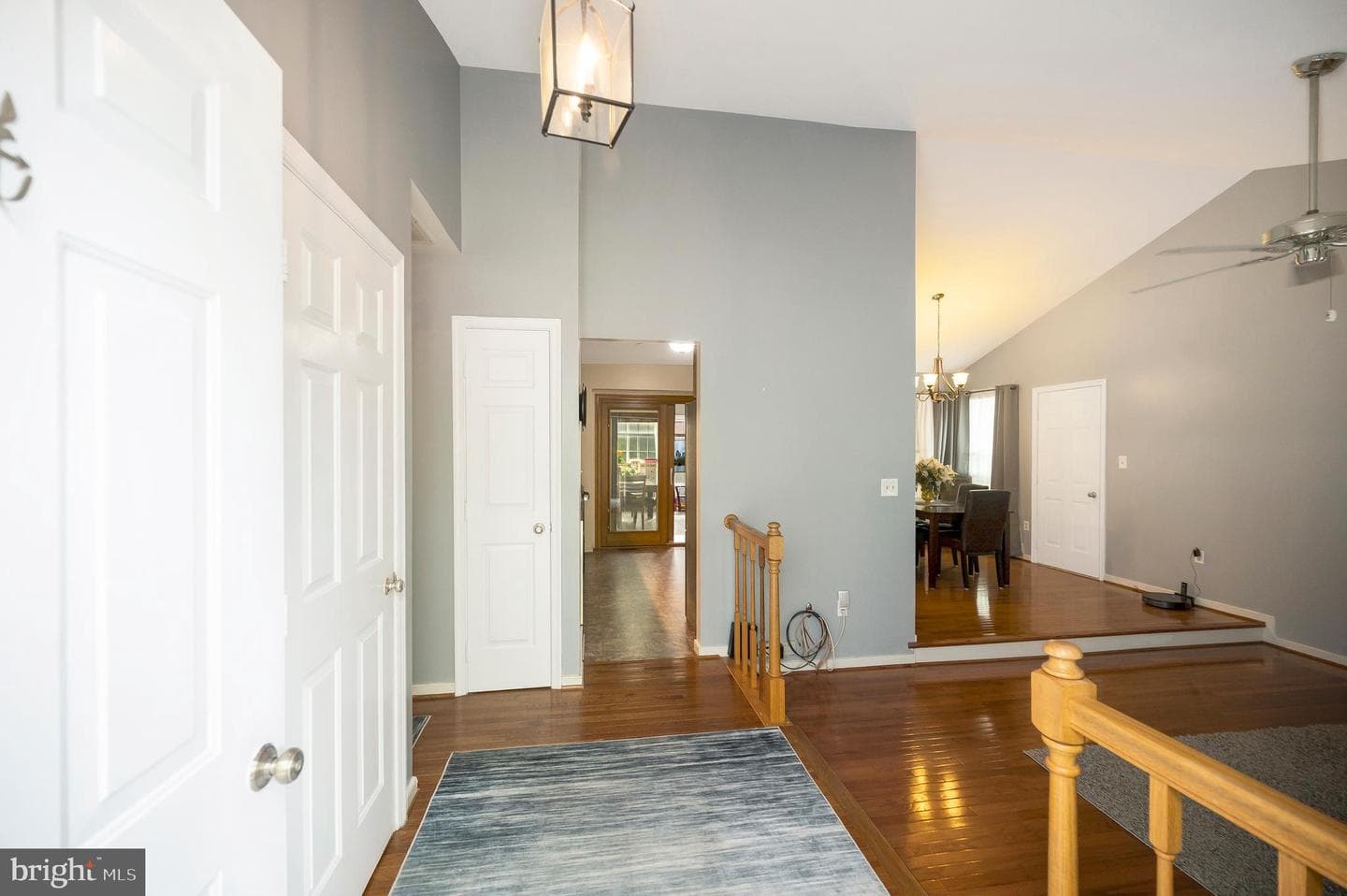 8447 Clare Street photo 9