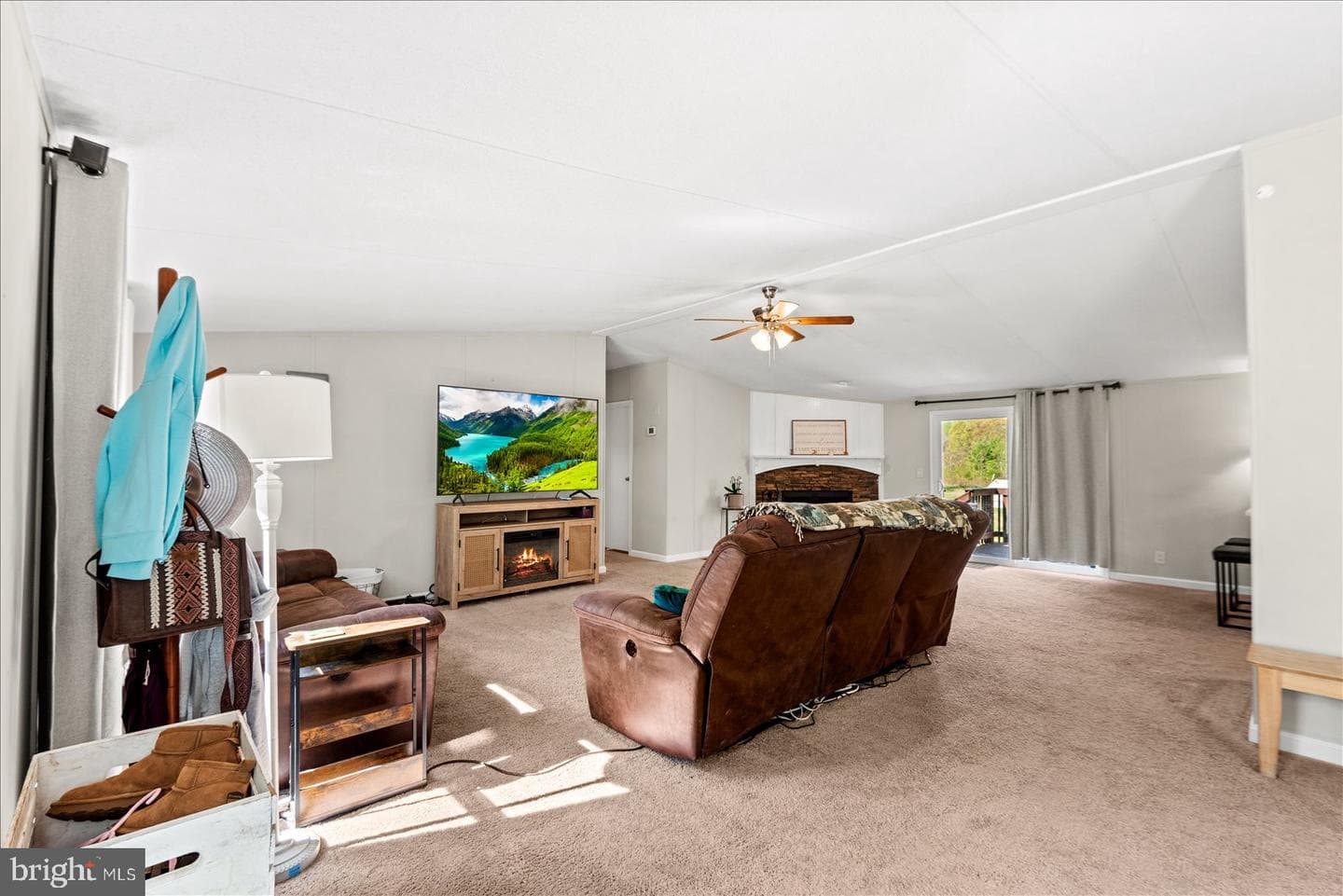 12192 Mitcheltree Lane photo 5