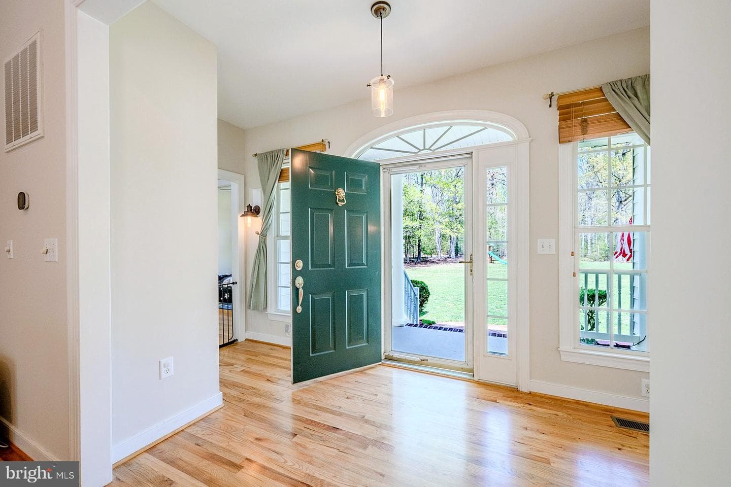 18224 Green Boulevard photo 12