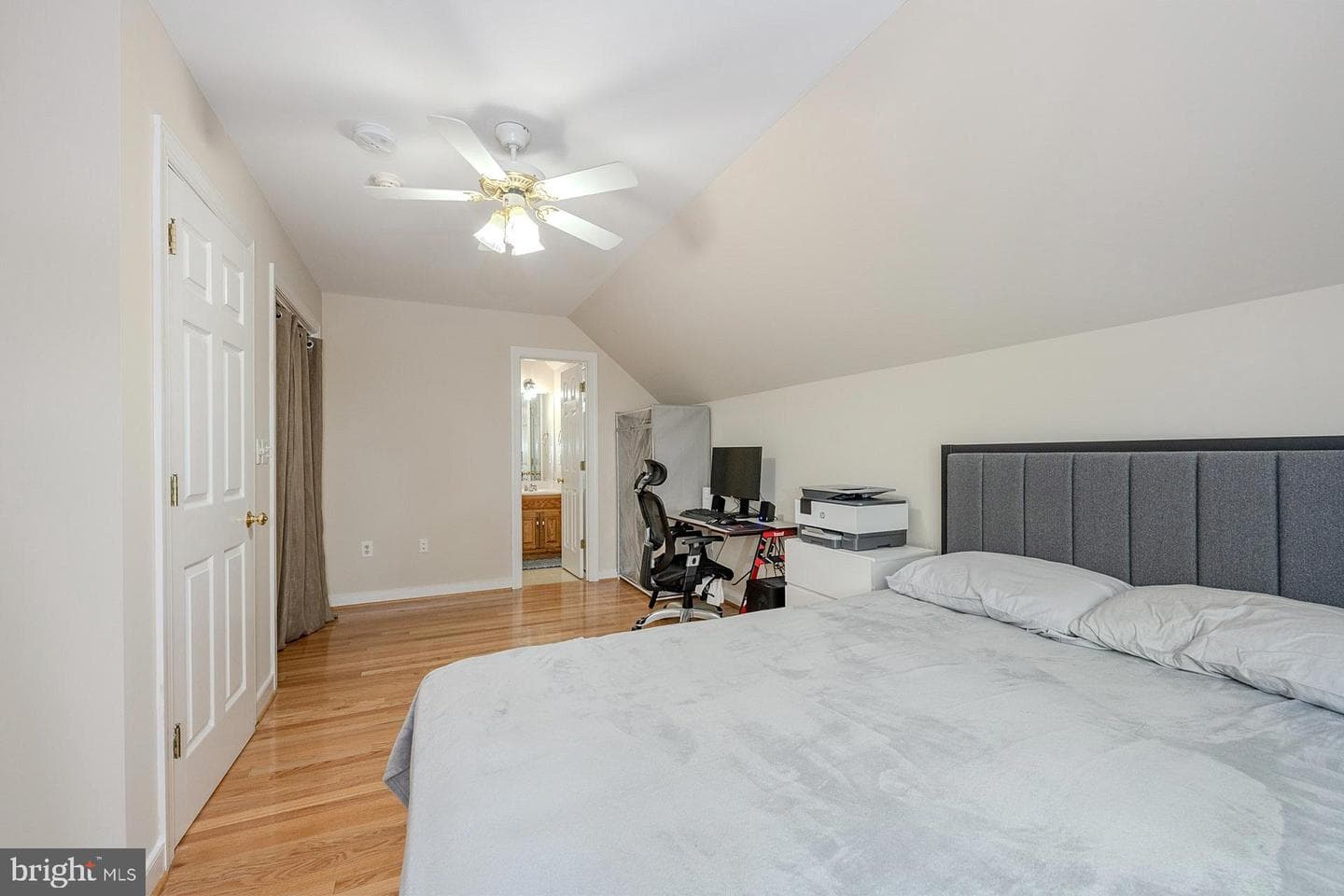 18224 Green Boulevard photo 37