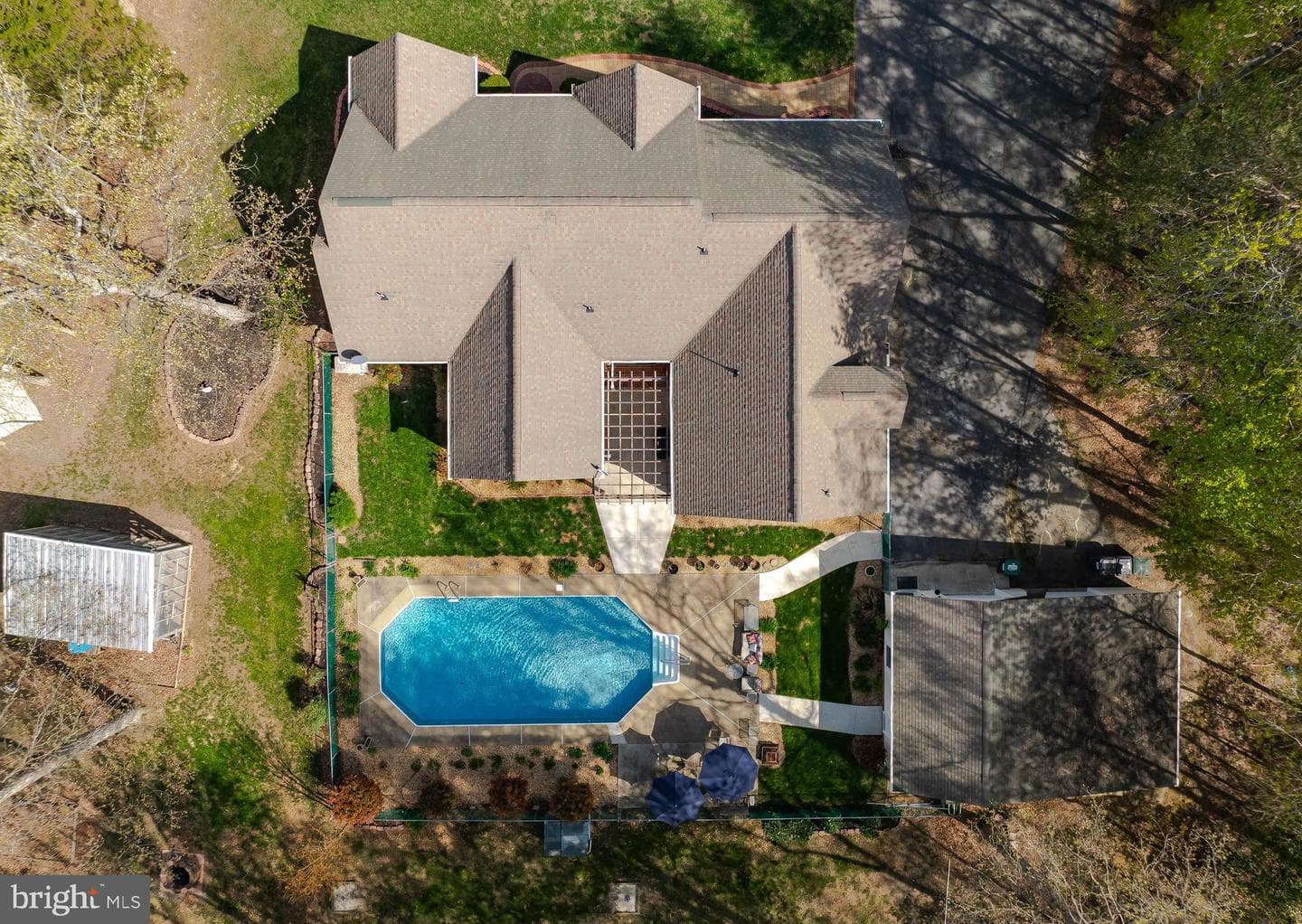 18224 Green Boulevard photo 81