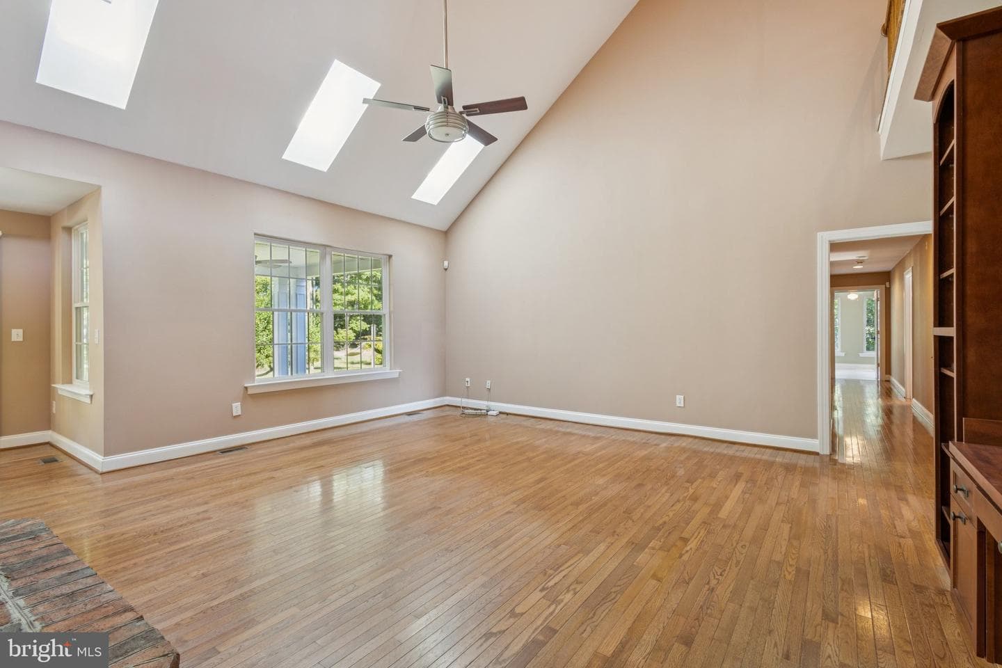 8612 Sandy Beach Lane photo 14