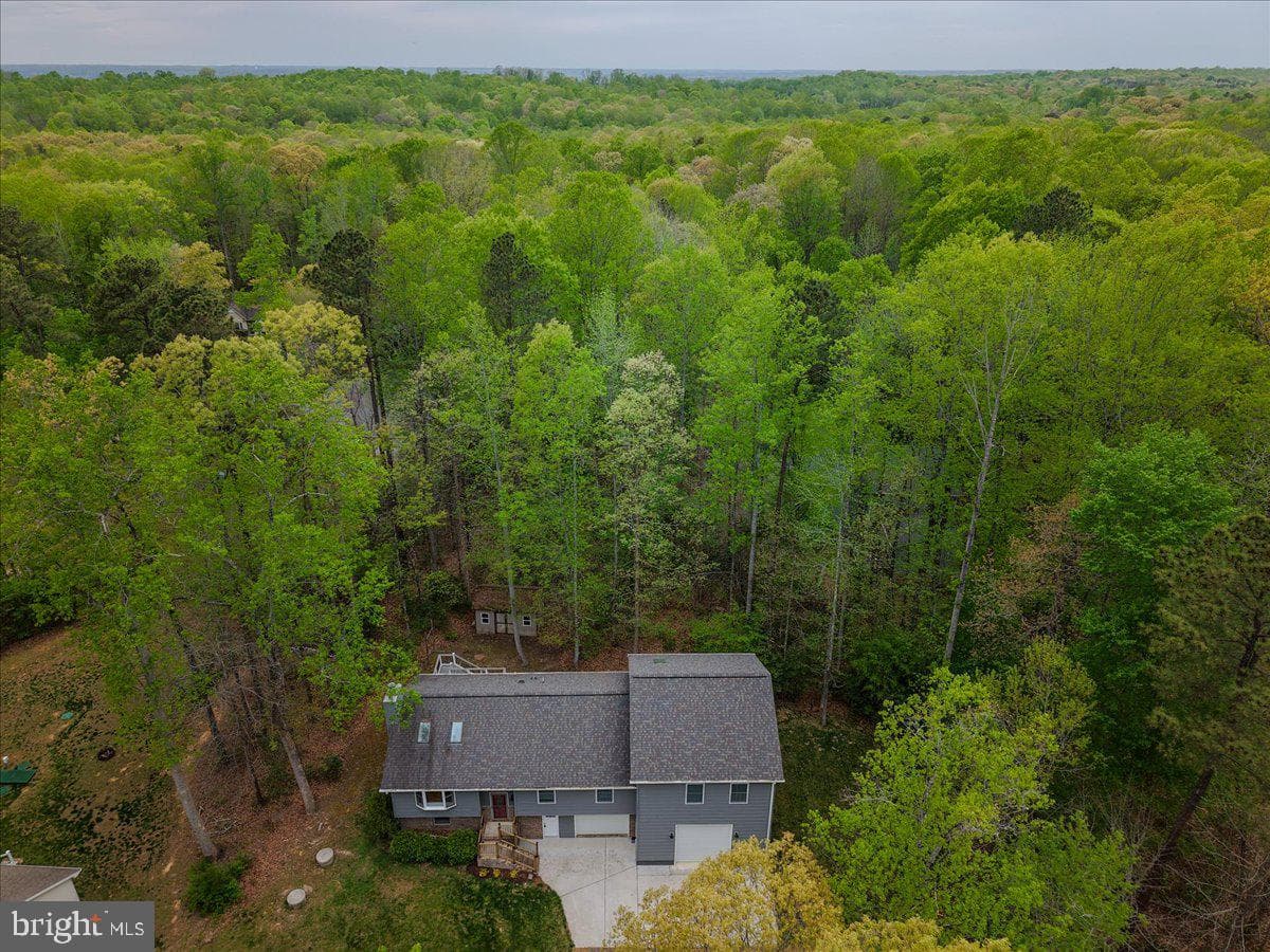 10464 Eisenhower Drive photo 66