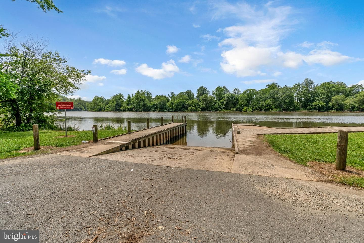 5270 Longbow Road photo 9
