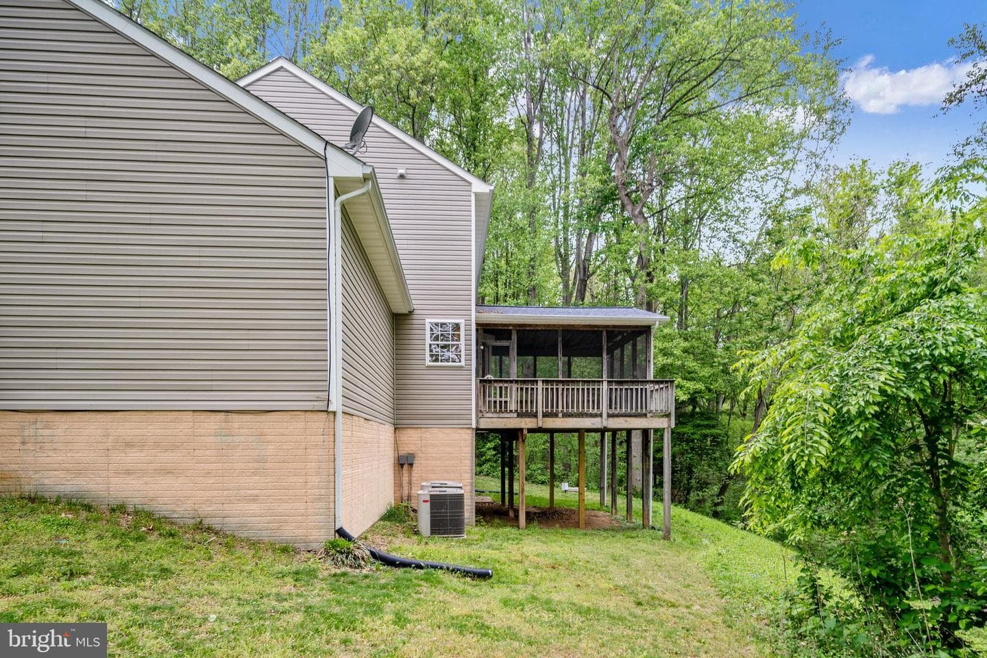 6987 Aidan Way photo 8