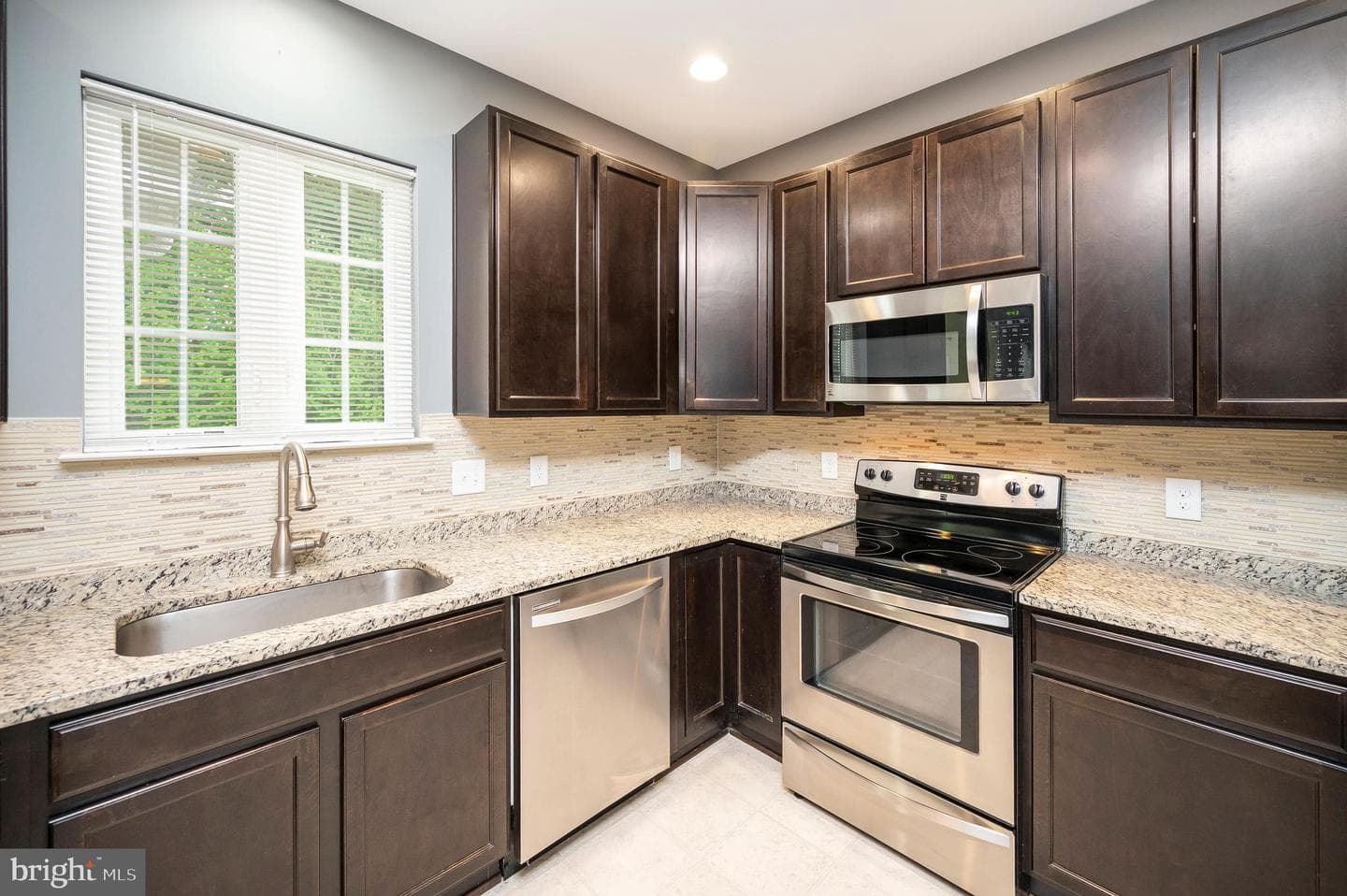 5236 Longbow Road photo 21
