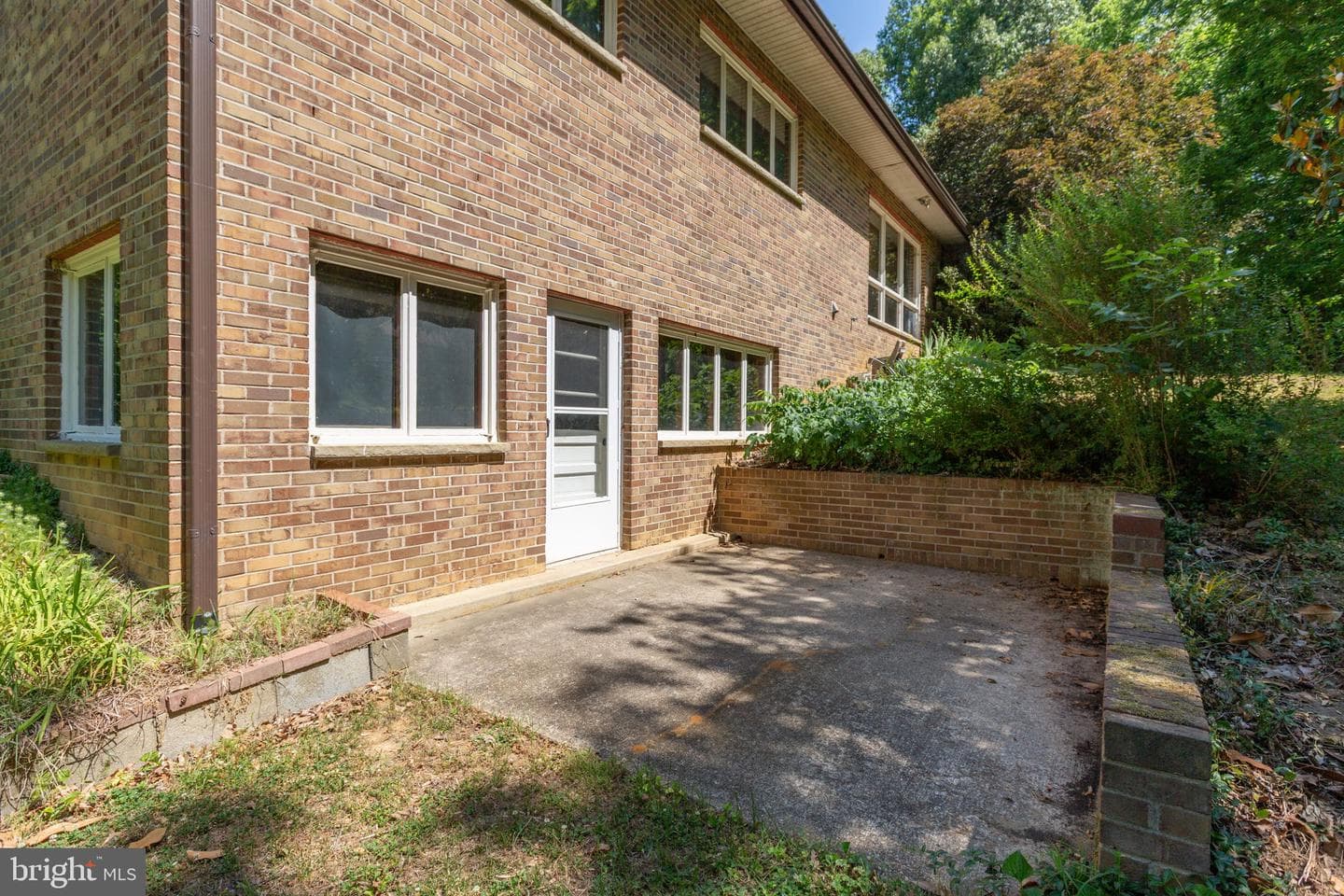 5434 Strawberry Lane photo 64