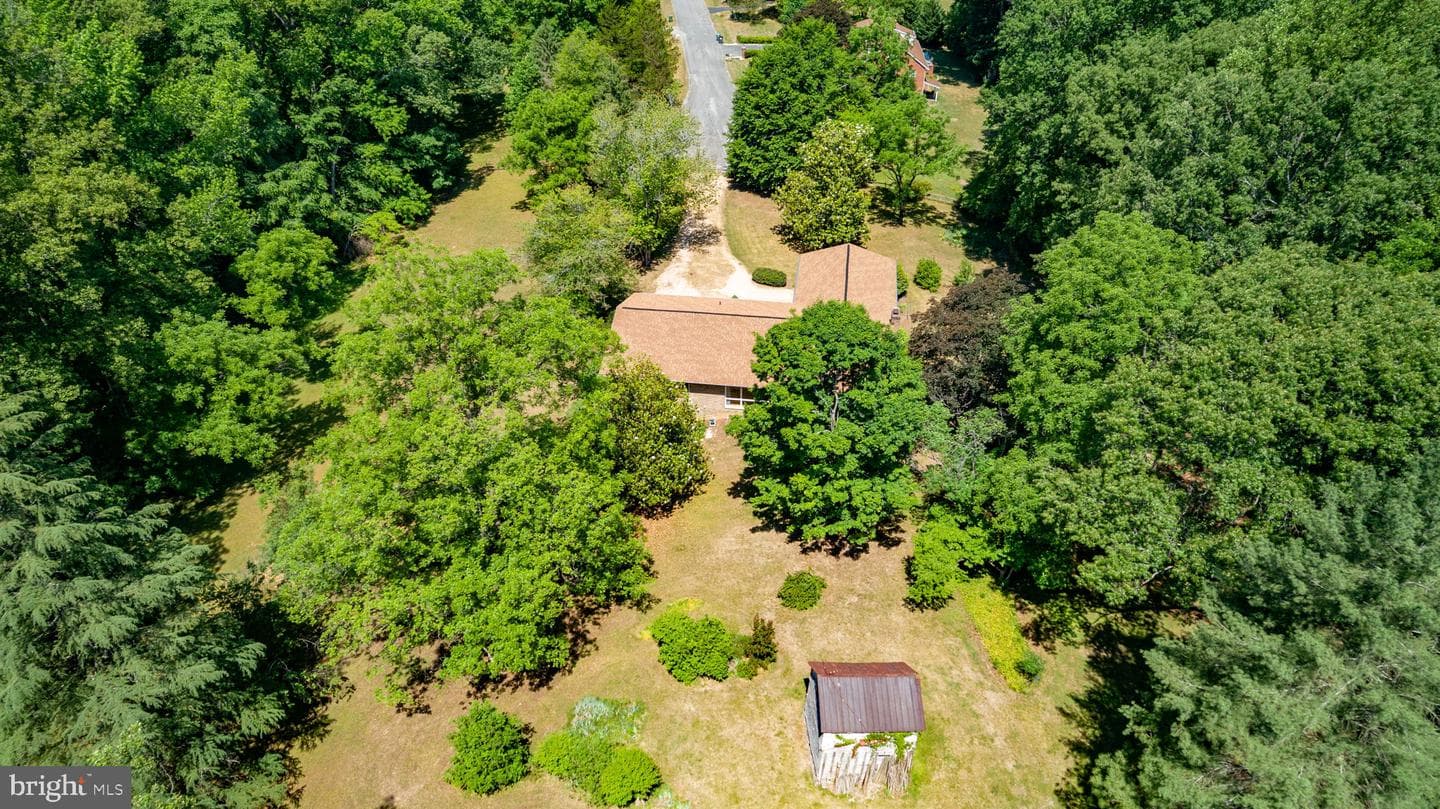 5434 Strawberry Lane photo 82